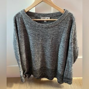 Amour Vert cropped sweater - black and white